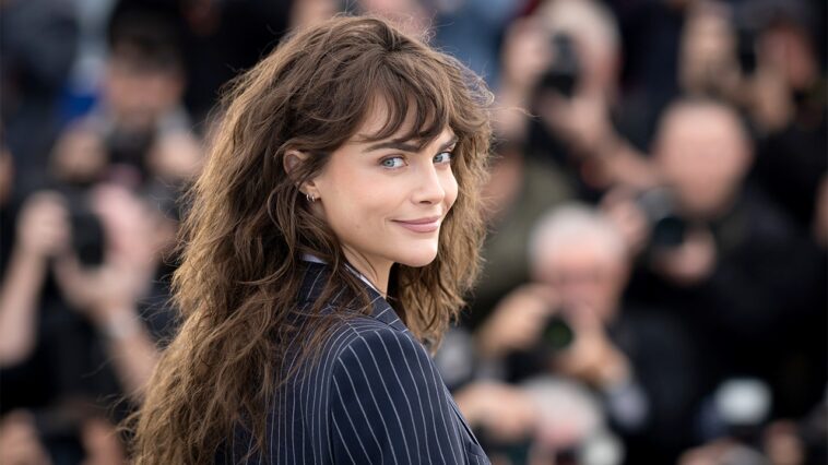cara-delevingne-admits-she-used-party-drug-ghb-daily-before-terrifying-seizures-forced-her-sober