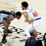 heroes,-zeros-from-knicks’-game-1-nba-finals-win-over-spurs:-de’aaron-fox-was-weak-link-in-brutal-showing