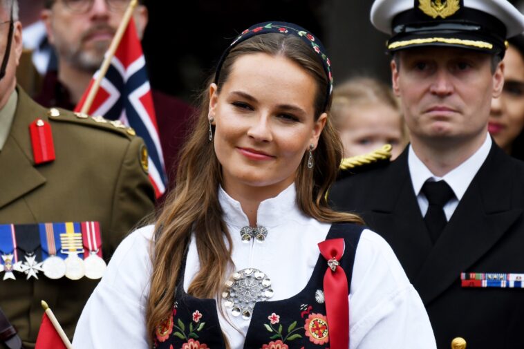 norway’s-princess-ingrid-alexandra-leaves-school-in-australia-to-be-with-‘seriously-ill’-mom