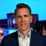 disgusting!-missouri-senator-josh-hawley-gavels-in-pro-forma-session-to-block-trump-from-making-recess-appointments