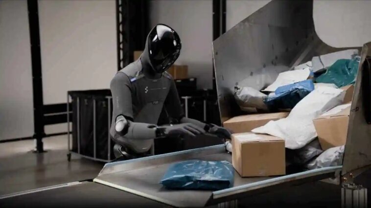 are-humanoid-robots-now-coming-for-retail-jobs?