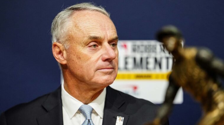 manfred-warns-salary-cap-push-risks-triggering-another-1994-style-work-stoppage
