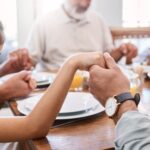 what-determines-if-children-stay-religious-into-adulthood?-a-new-study-may-have-the-answer