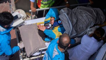 missing-mount-everest-sherpa-guide-found-crawling-to-base-camp-after-family-had-given-up-hope