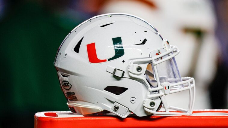 five-star-edge-rusher-posts-on-social-media-how-much-he-loves-lsu,-flips-to-miami-mere-hours-later