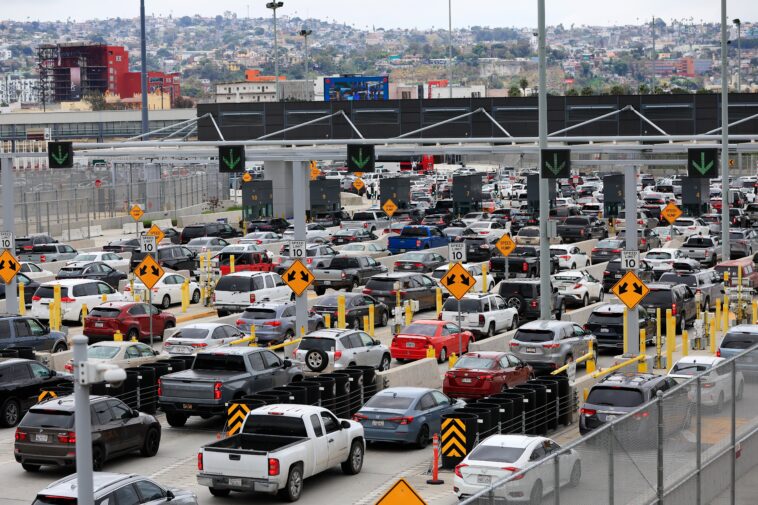 san-diego-tijuana-border-chaos-as-teacher-protest-shuts-tijuana-crossing