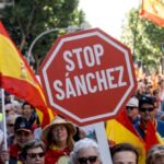 spanish-conservatives-and-populist-vox-would-win-governing-majority-in-wake-of-socialist-scandals