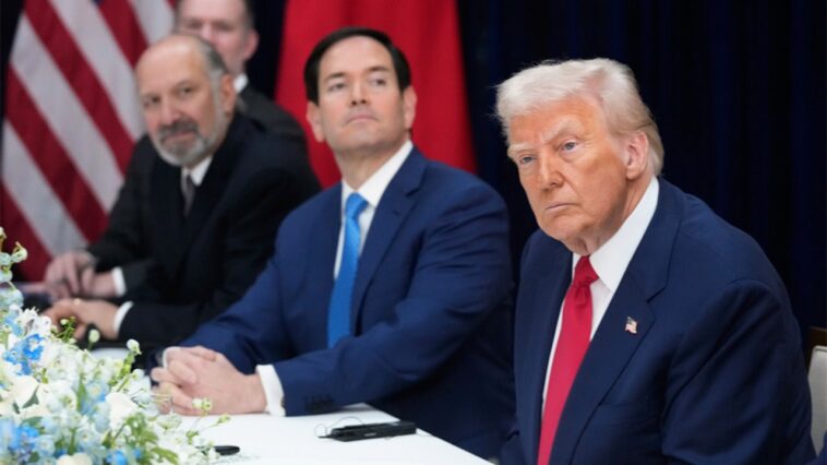 donald-trump-says-college-sports-‘turning-into-pro-sports’-with-no-rules,-urges-for-bipartisan-bill-to-sign