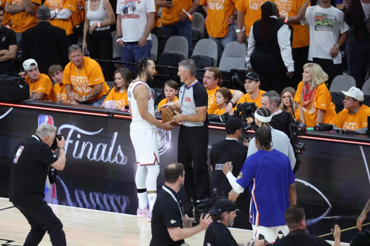 nba-focused-on-pair-of-fans-over-profane-jalen-brunson-interaction-in-game-1