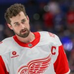 red-wings-captain,-detroit-area-native-dylan-larkin-reportedly-tells-the-team-he-wants-a-trade