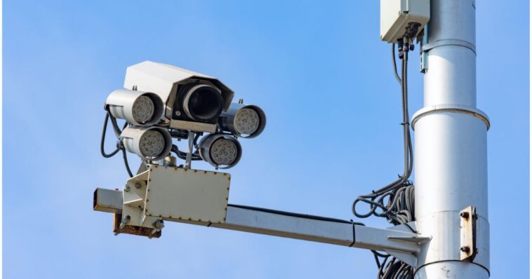 ca-city-puts-up-cameras-in-18-locations,-catches-citizens-breaking-the-law-151,000-times-in-just-1-month