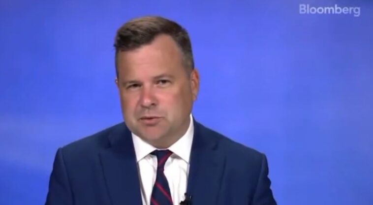 developing:-pulte-to-fire-“large-number”-of-deep-state-intel-community-members