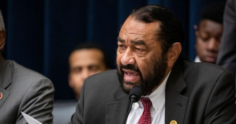 watch:-the-moment-unhinged-rep-green-repeatedly-yells-‘shut-up!’-at-sec.-mullin-in-middle-of-hearing