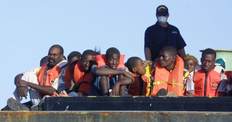 footage:-us-cbp-locates-240-haitians-attempting-an-‘illegal-maritime-migration’-on-a-single-small-boat