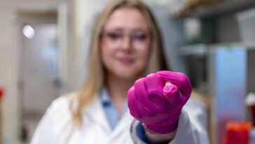 scientists-unveil-‘living-bandage’-that-could-dramatically-speed-wound-healing