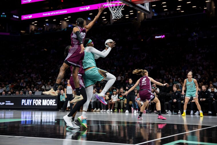 liberty-trying-to-unlock-another-jonquel-jones-level-‘off-the-bounce’-in-new-offense