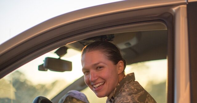 measure-discounting-gasoline-for-service-members-advances-in-congress