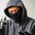 video:-marine-veteran-fights-off-four-hooded-attackers