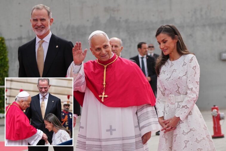 pope-leo-urges-country-to-stop-‘fanning-flames-of-polarization’-during-first-papal-visit-in-15-years