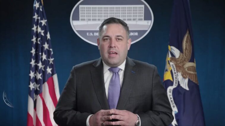 watch:-inspector-general-anthony-d’esposito-drops-another-bombshell-‘fraud-friday’-–-michigan-rapper-jailed-in-$63-million-scheme,-maryland-dol-contractor-gets-42-months-for-$3.5m-ui-heist,-illinois-woman-sentenced-in-multi-state-covid-fraud