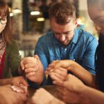 report-shows-christians-aren’t-spreading-the-gospel-with-others