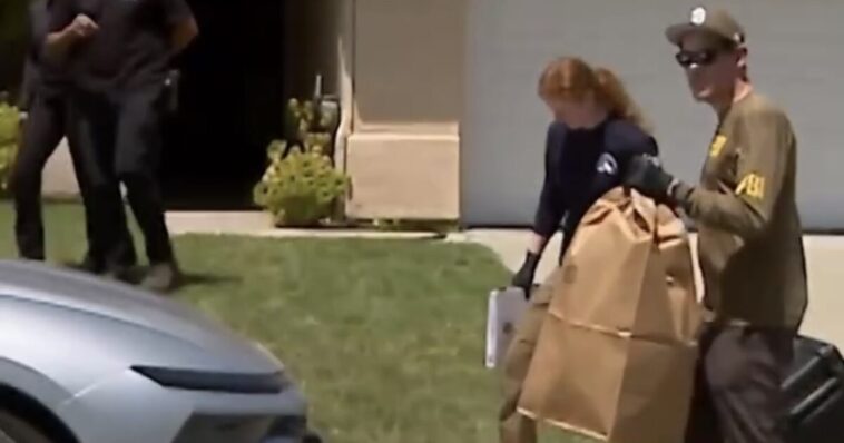 just-in:-three-arrested-in-kansas-and-california-for-providing-support-to-isis-–-suspects-expressed-desire-to-“behead”-female-soldiers,-“kill-300,000,000-americans”-(video)