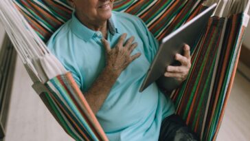 why-scammers-target-retirees-in-a-6-week-summer-window