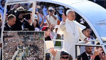 1-million-people-flood-madrid-streets-to-see-the-pope’s-flower-carpeted-procession