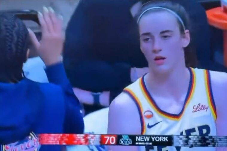 caitlin-clark-appears-to-snub-fever-teammate-in-awkward-shoulder-pat-moment
