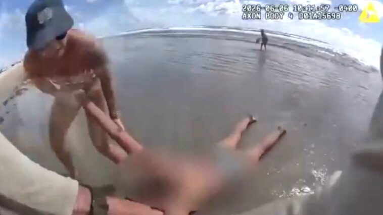 florida-deputy-drags-‘unresponsive’-beachgoer-from-ocean-in-dramatic-rescue