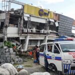watch:-videos-show-buildings-literally-collapsing-as-gargantuan-7.8-earthquake-hits-philippines