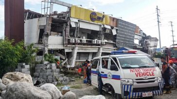 watch:-videos-show-buildings-literally-collapsing-as-gargantuan-7.8-earthquake-hits-philippines