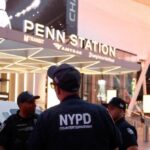 video-—-nyc:-suspected-homeless-man-accused-of-stabbing-five-at-penn-station