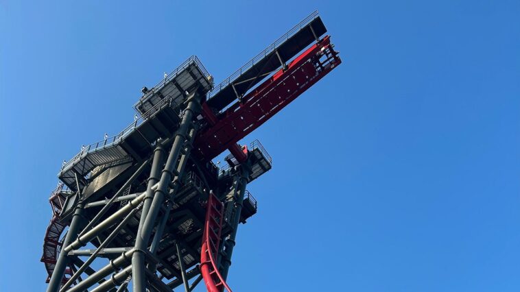 siren’s-curse-roller-coaster-strands-riders-vertically-twice-in-one-weekend-at-six-flags-cedar-point