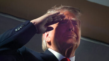 watch:-trump-salutes-and-smiles-during-national-anthem-before-nba-finals-game-3