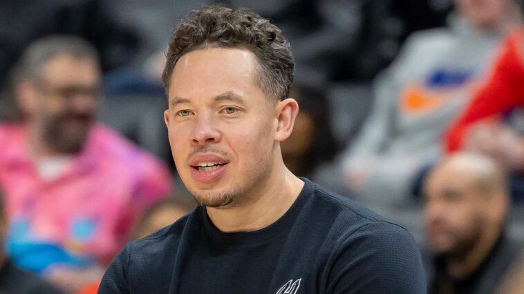 spurs-coach-mitch-johnson-contradicts-how-his-star-feels-about-trump’s-presence-before-game-3