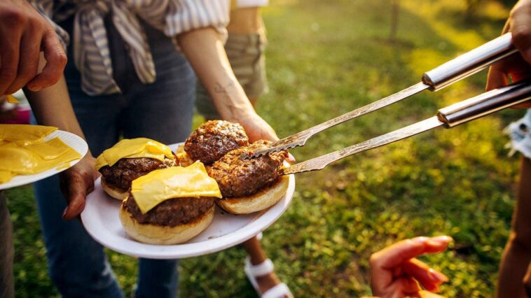 americans-still-crave-protein-despite-record-beef-prices-as-expert-reveals-the-‘healthiest-burger’
