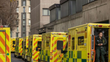 free…-if-you-can-get-it:-emergency-room-waits-kill-300-a-week-in-socialised-healthcare-uk