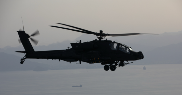 us.-apache-helicopter-crashes-over-strait-of-hormuz,-pilots-safely-recovered-says-trump