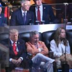 watch:-ny-knicks-fans-desecrate-national-anthem-to-spite-trump