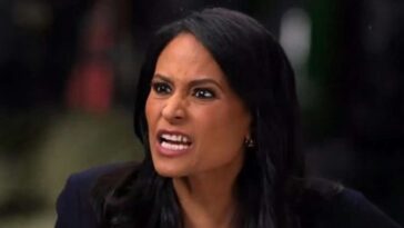 trump-narrowly-escapes-being-bitten-by-rabid-kristen-welker