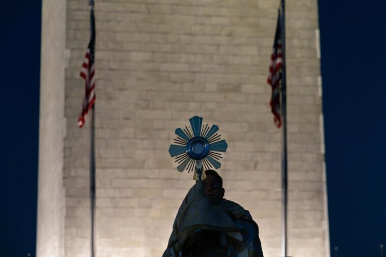 national-eucharistic-pilgrimage-blesses-dc.-ahead-of-america-250