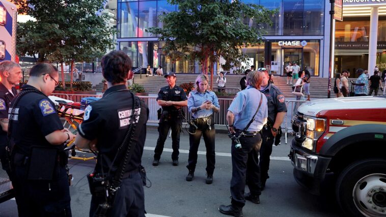 penn-station-stabbing-victim-slams-mamdani,-da-bragg-for-suspect-being-free-on-streets