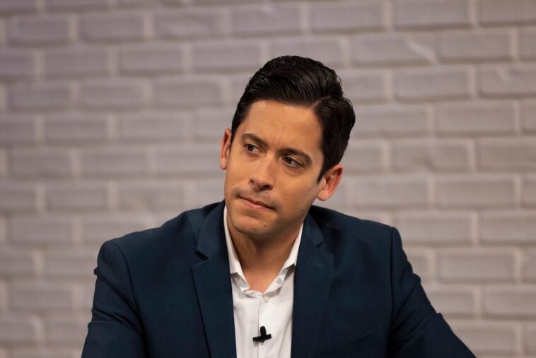 michael-knowles-has-to-explain-‘two-spirit’-to-gay-commentator-on-live-television