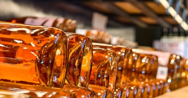 half-a-million-dollars’-worth-of-whiskey-stolen-from-philadelphia-warehouse-in-‘broad-daylight’