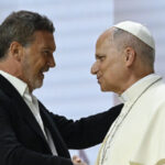 antonio-banderas-to-pope-leo:-church-has-been-the-‘greatest-producer-of-art’-in-history
