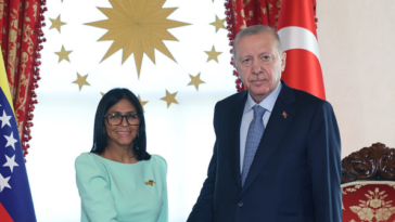 venezuela’s-interim-president-meets-old-maduro-pal-erdogan-in-turkey