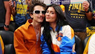 kylie-jenner-inspires-knicks-lingerie,-swift-kelce-msg-wedding-rumors-&-german-discovers-waffle-house