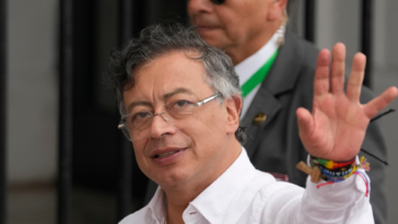 colombia’s-gustavo-petro-visits-new-york,-expected-to-meet-with-mamdani