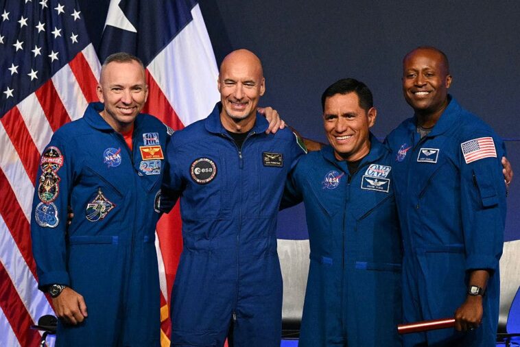 nasa-announces-crew-for-next-phase-of-its-moon-mission
